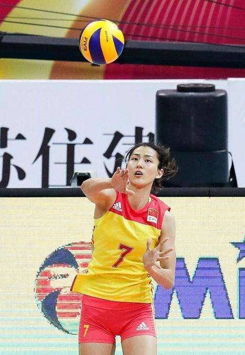 女排球星传废朱婷搭档,姚迪参加奥运基本稳了_刁琳宇