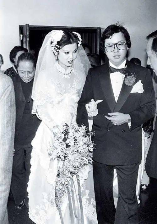 富商林建岳前妻确诊新冠!林家已有两人中招,恐引富豪圈动荡_谢玲玲