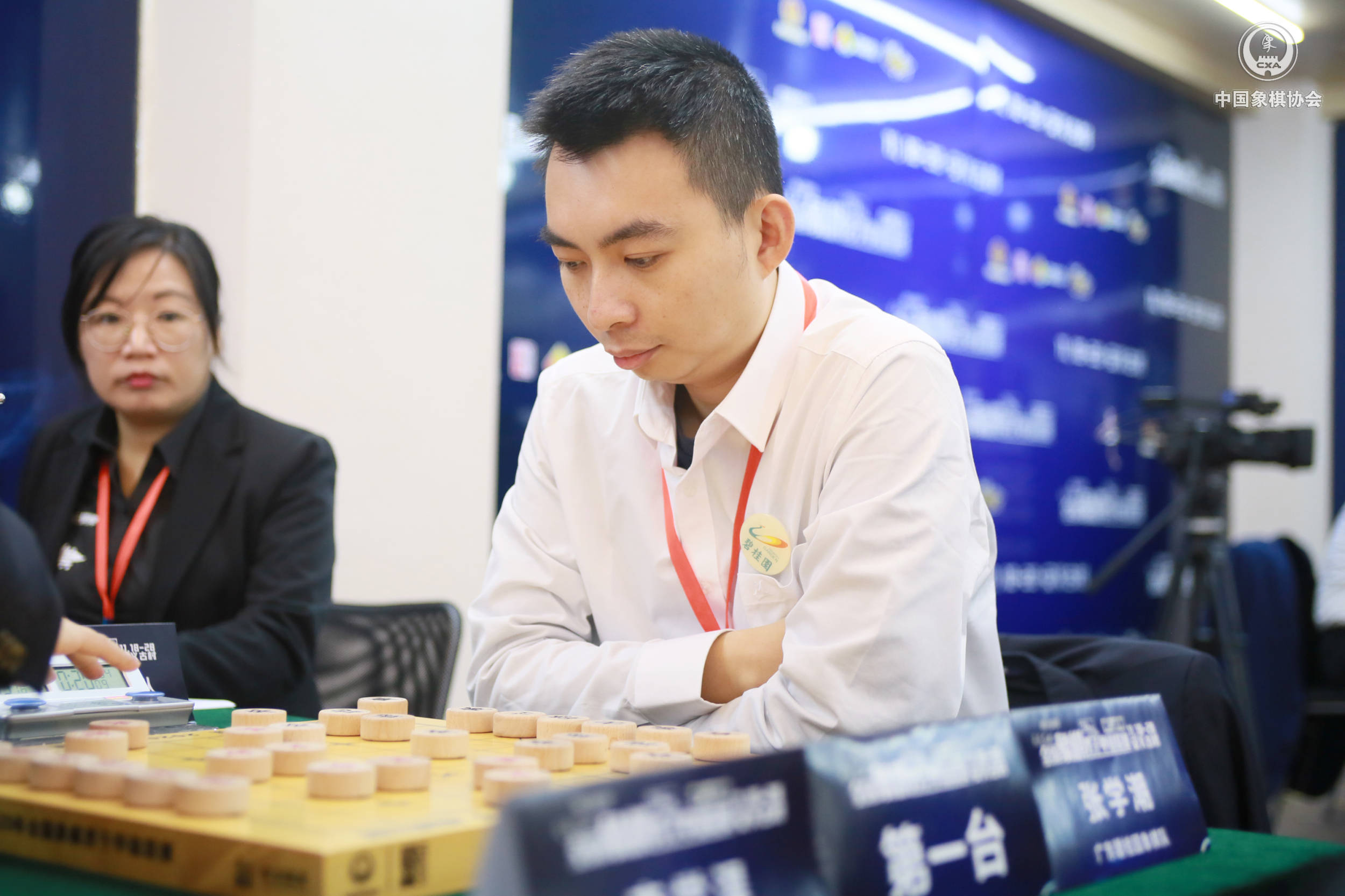 张学潮许银川1:1李翰林许银川李翰林柳大华2:0赵子雨柳大华赵子雨图片