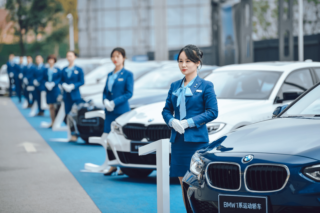 以客户为中心传递宝马之悦全新bmw领创经销商成都中升之宝隆重开业