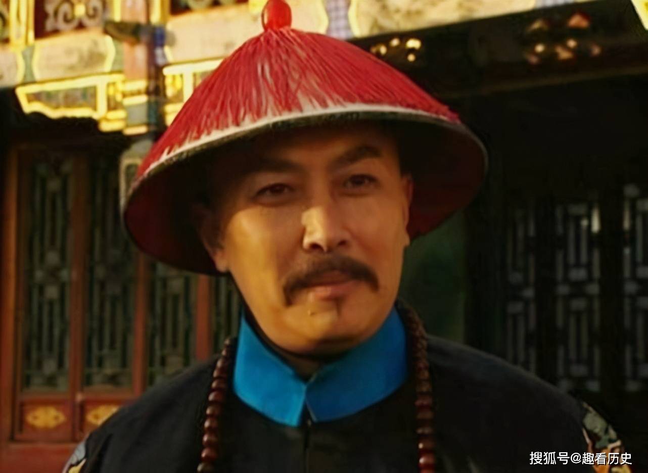 李卫的一生被许多人称为小人物逆袭的典范,因为李卫从家世,出身来说