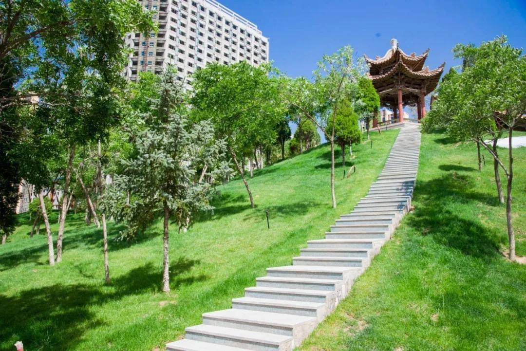 颜值爆表白银一公园升级改造后焕然一新