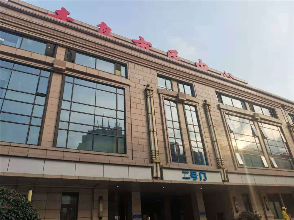 税务代收社保首月青岛市民中心社保大厅乱套了