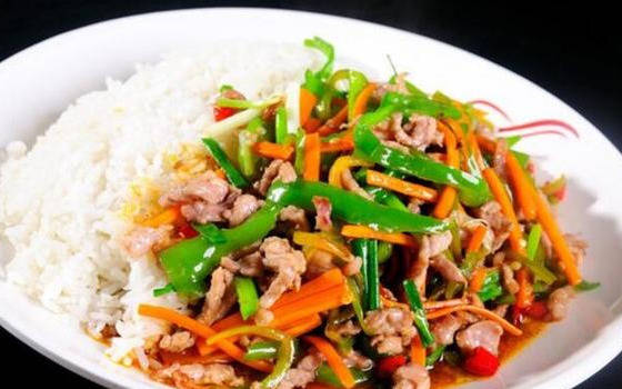 二,肉丝盖浇饭