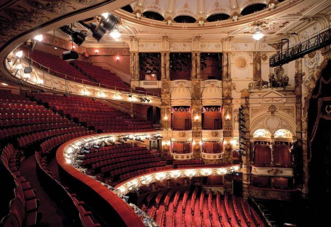 怪现象剧院即使空着也不减租金