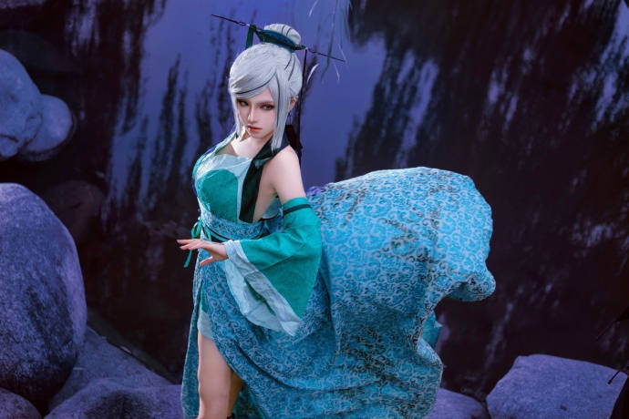 秦时明月晓梦cosplay完美还原大长腿官方直言还原度极高