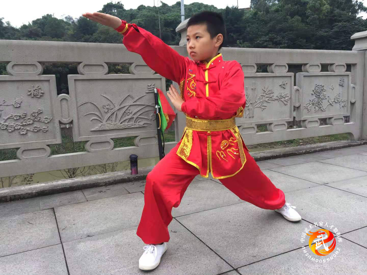 周末情系重阳公益演出曾正权恩师已言传身教盘破门武术多套经典套路