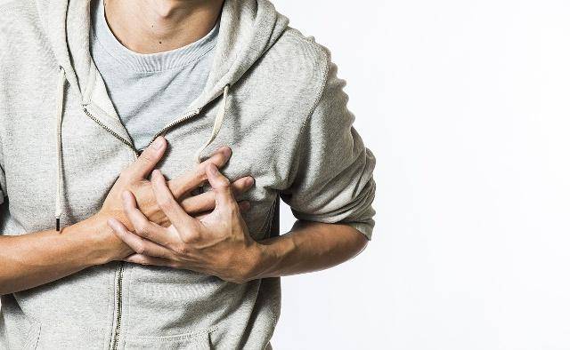 血管堵塞的人,晚上睡觉或许有3个表现,若你没有中招那太幸运了_阻塞