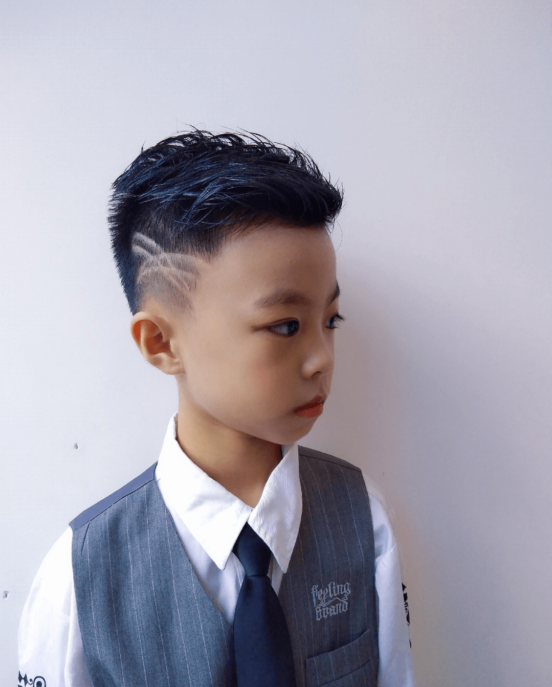 6～8岁小帅哥发型2020图片