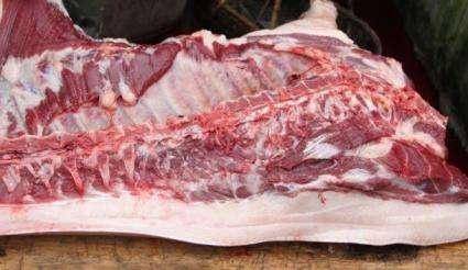 原创活了30年才知道,家猪肉和饲料猪肉的区别,这么多年的肉吃浪费了