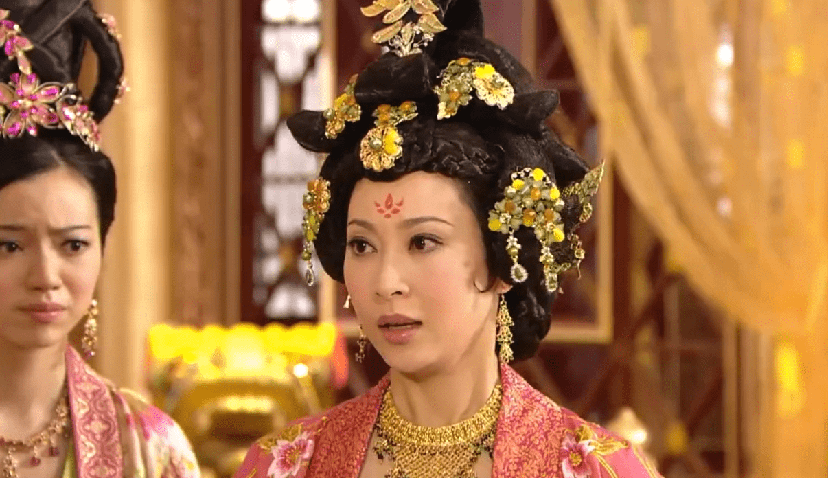 原创姐姐不红妹妹却拿了视后杨卓娜镜头面前哭诉背后原因令人心酸