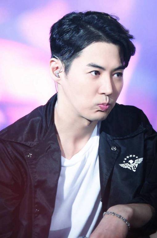 原创太阳美男朴忠载为寻母闯荡演艺圈等待6年却不得相认