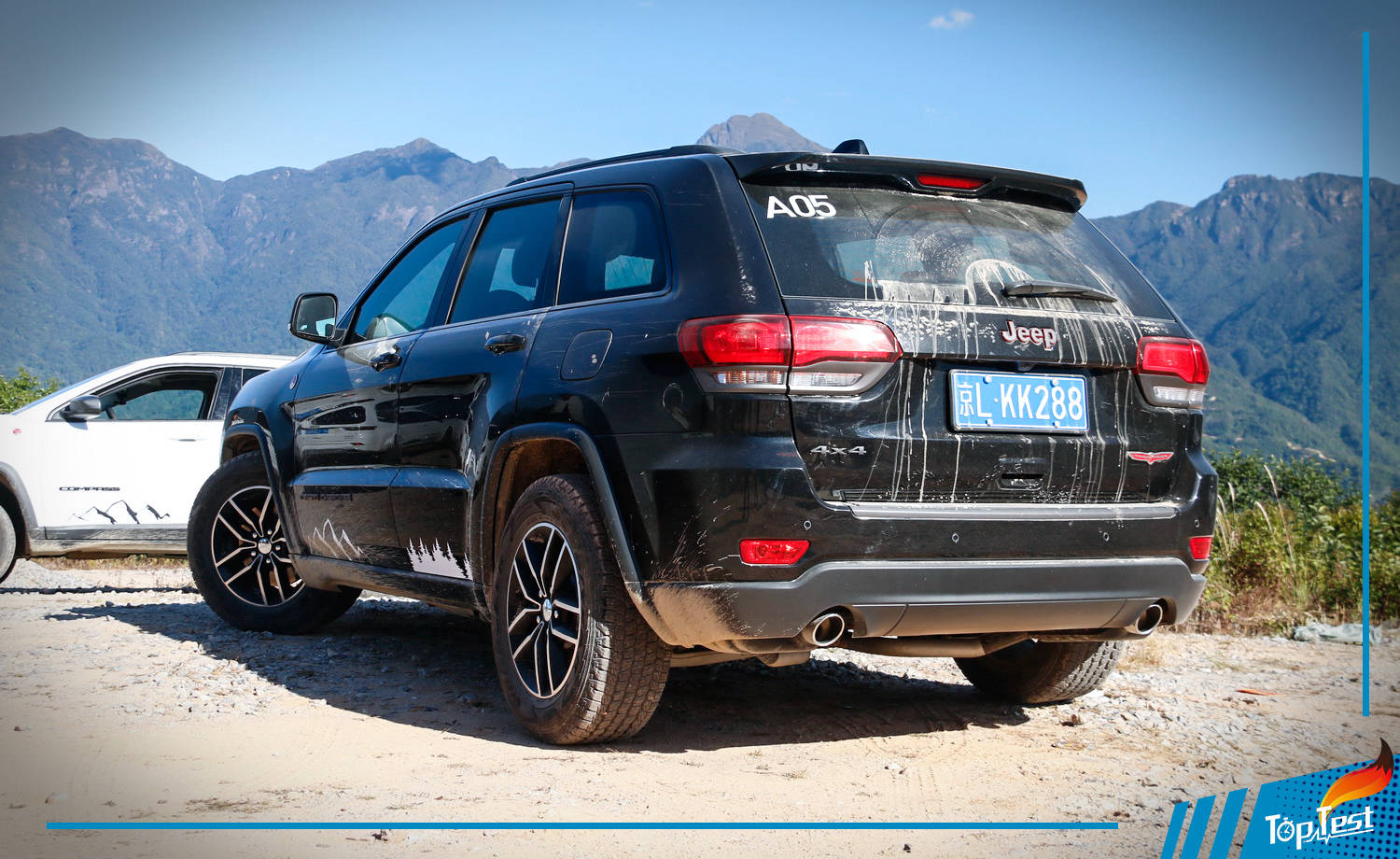 重走史迪威再显硬实力 试驾jeep大切诺基3.