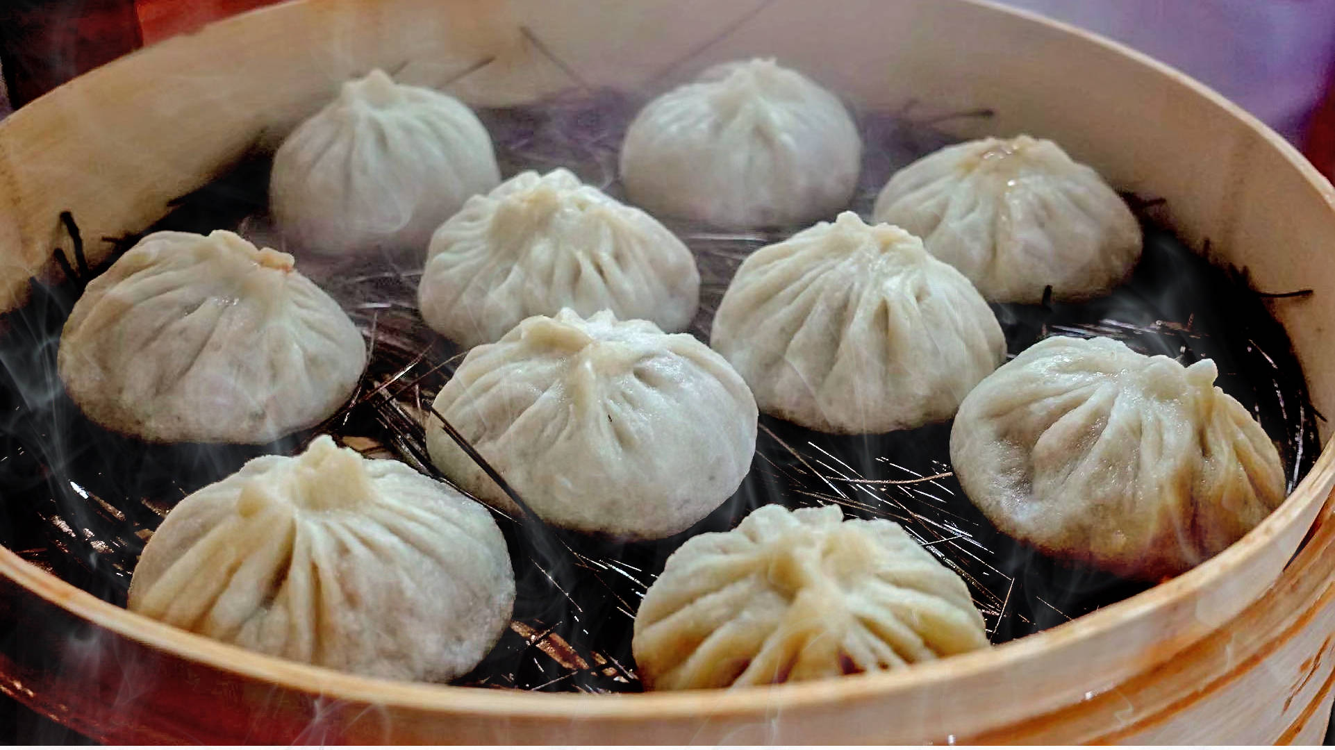 古都安阳品尝传统美食江南包子鲜香可口