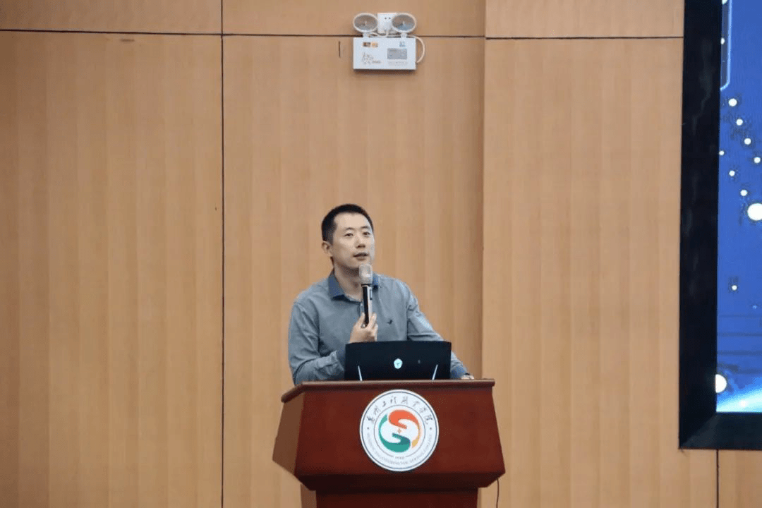 航空航天智能飞行器协会正式成立李欣璐博士