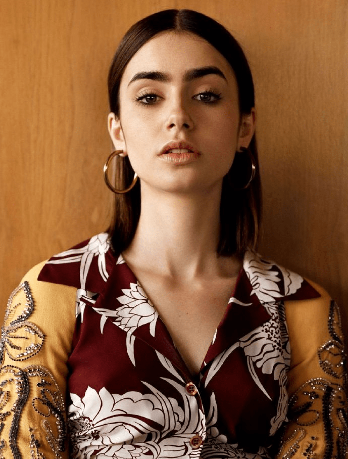 近期,英国女演员莉莉·柯林斯lily collins连续登上各大时尚杂志,成为