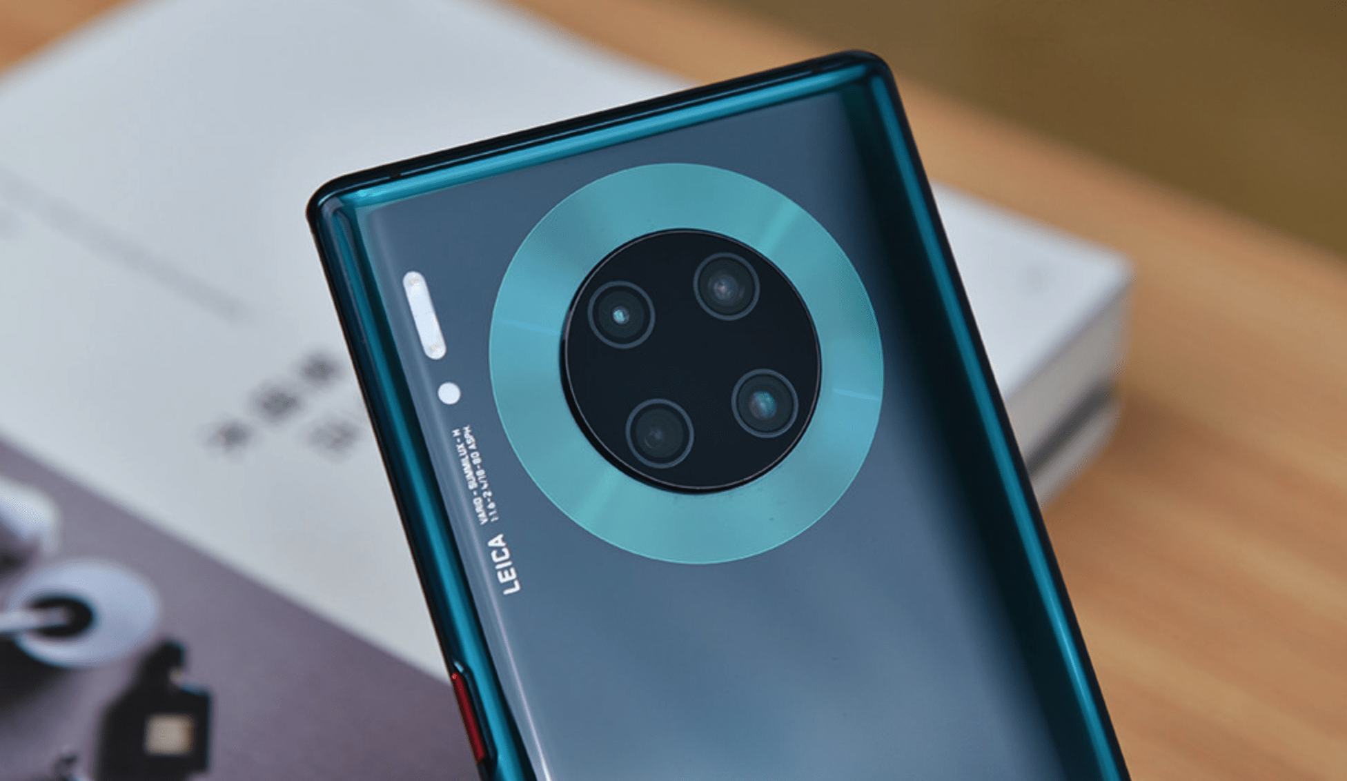 华为蹭蹭涨不停mate30epro表示不服我降价了