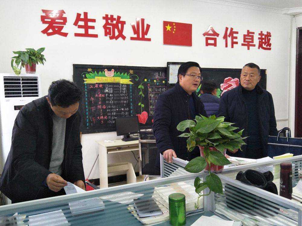 睢县教体局领导到睢县二中指导教学教研工作_手机搜狐网