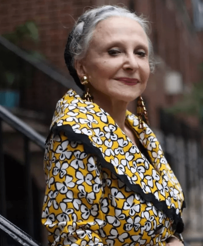 原创女人上了年纪别乱戴配饰学学精致的法国老太太美得更优雅