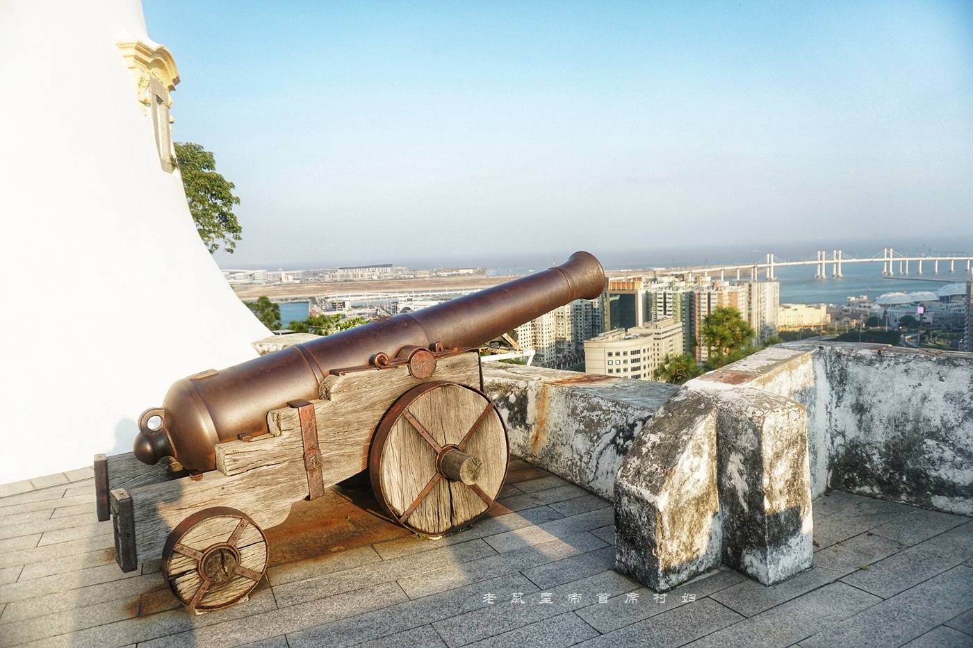澳门出镜率最高景点不是大三巴而是它,每天现身央视,游客:意外_炮台