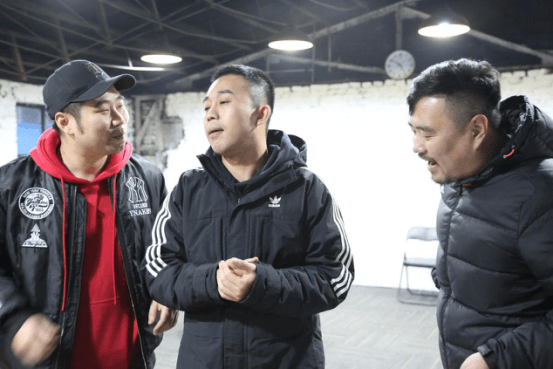 见笑了圣诞节跪求大连本土话剧这里有情况2票一张