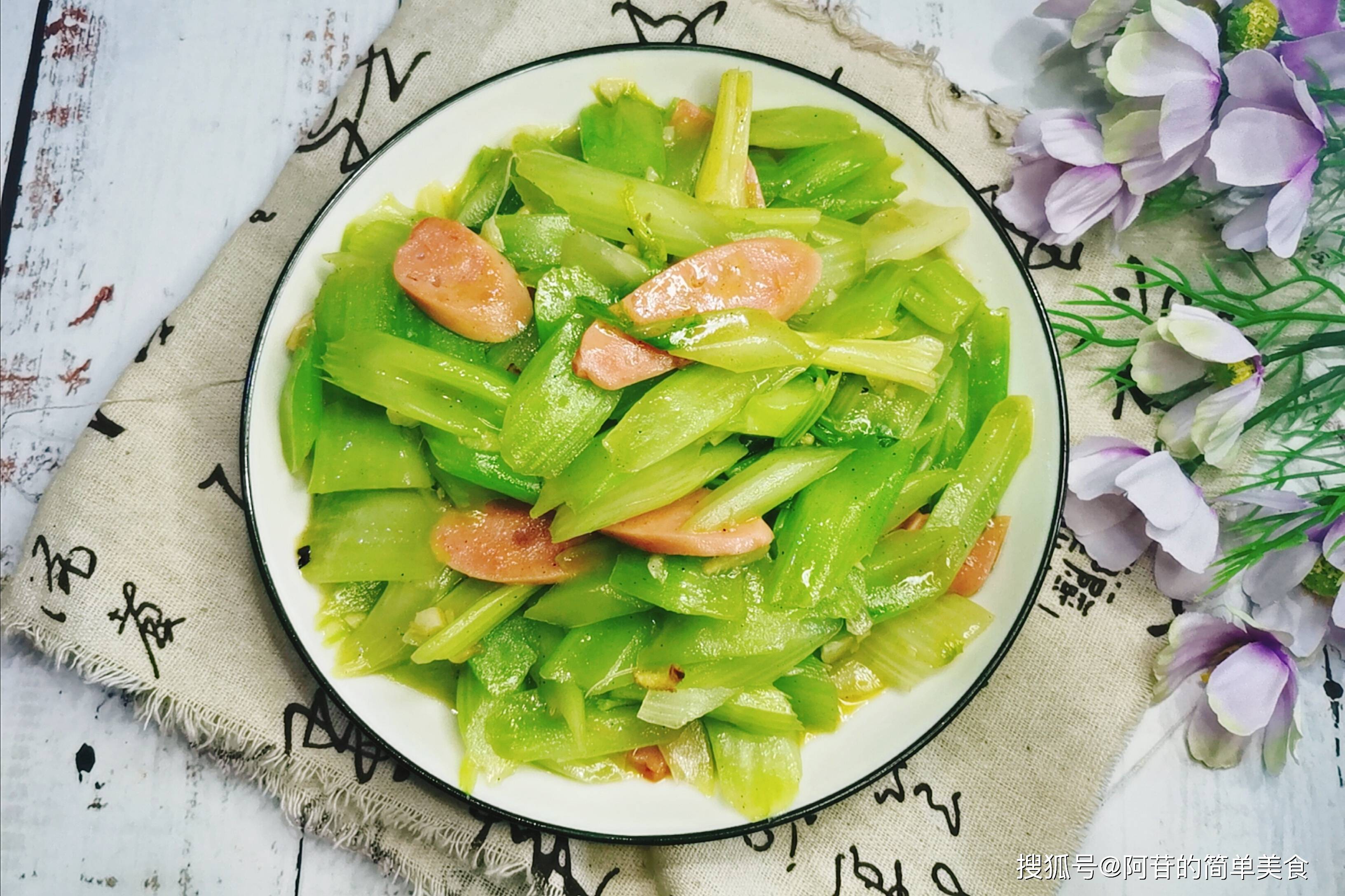 【西芹炒火腿】