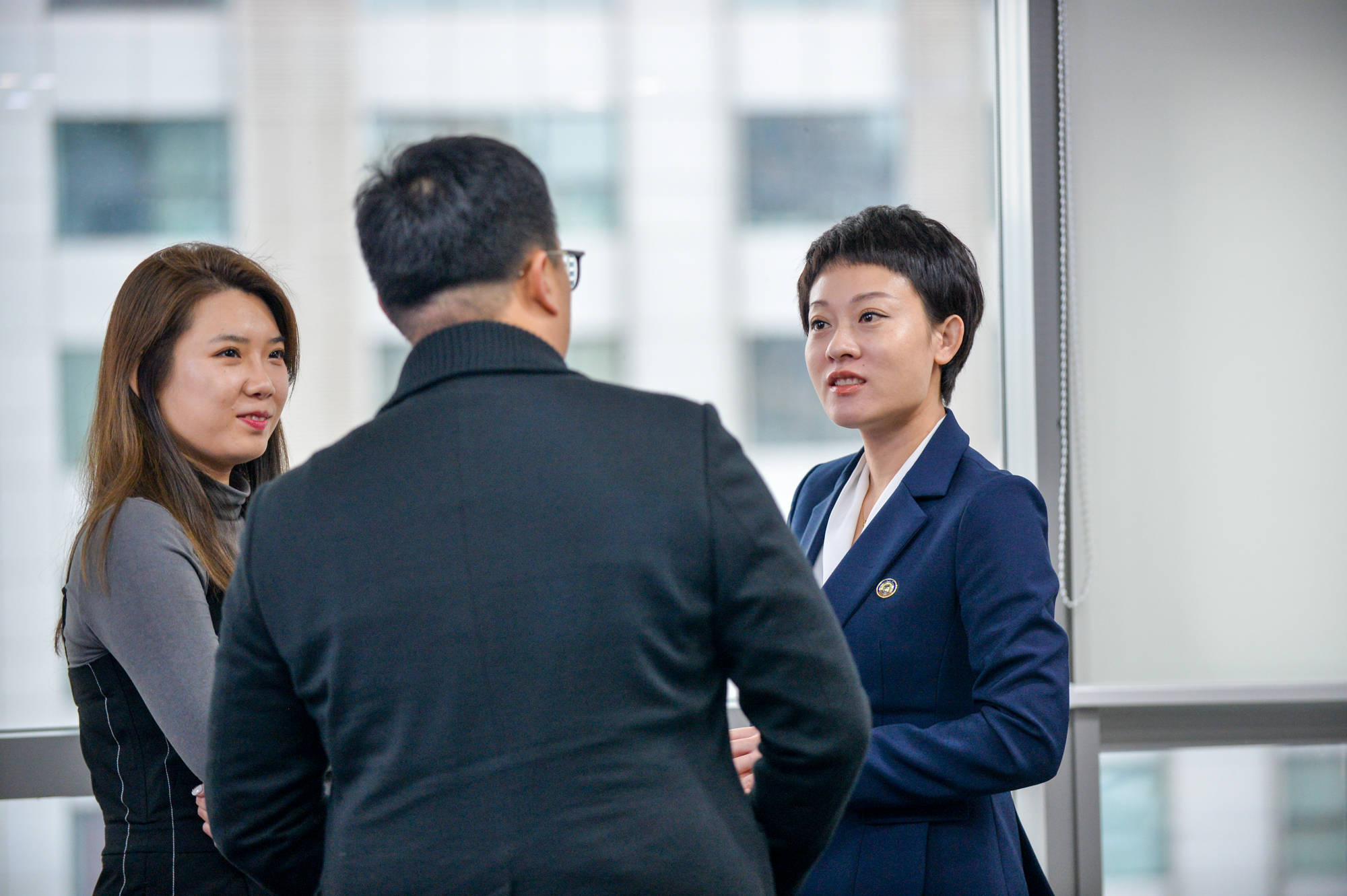 商务礼仪之女性社交礼仪禁忌