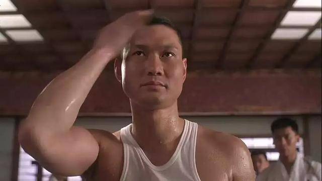 拳王周比利:元彪最轻巧,成龙打得最乱,现实中只怕一个人