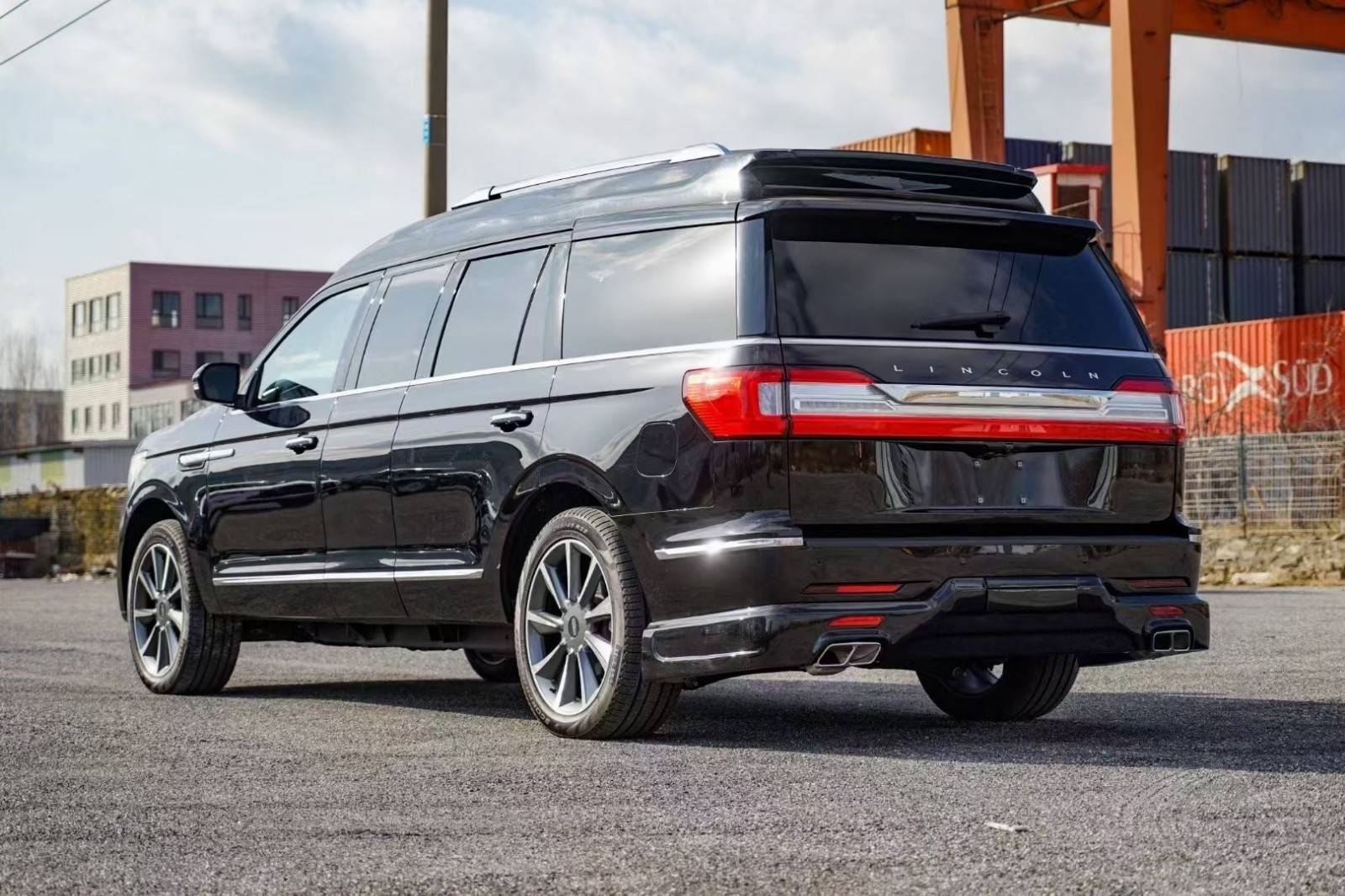 进口林肯领袖一号商务suv加长版 促底价