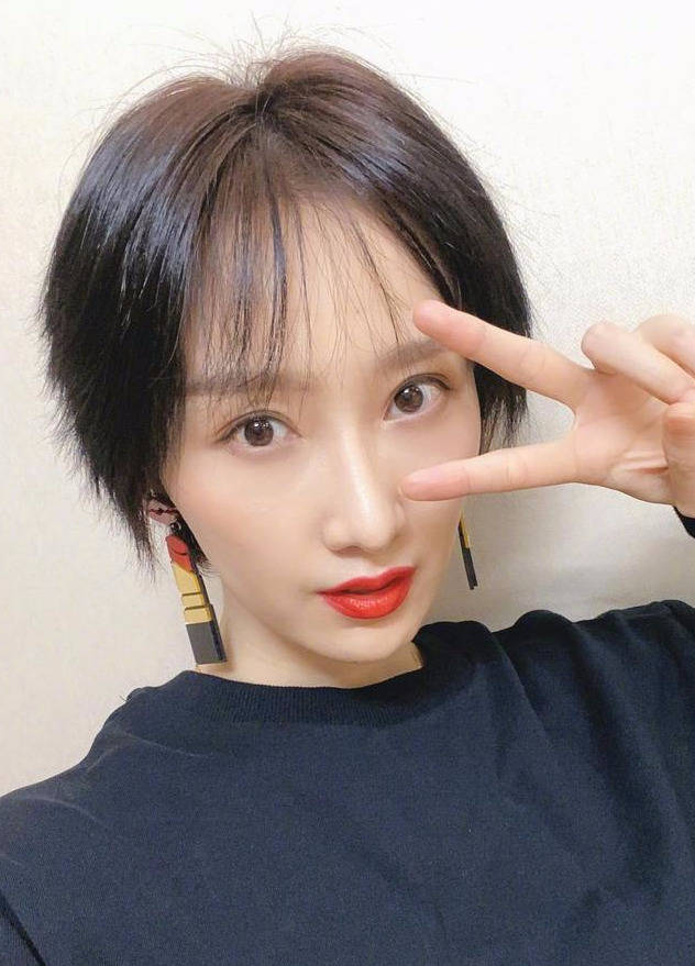 肖涵:佟丽娅闺蜜,演过慕容云朵,但最忘不了她演抢姐夫的小姨子_李歆