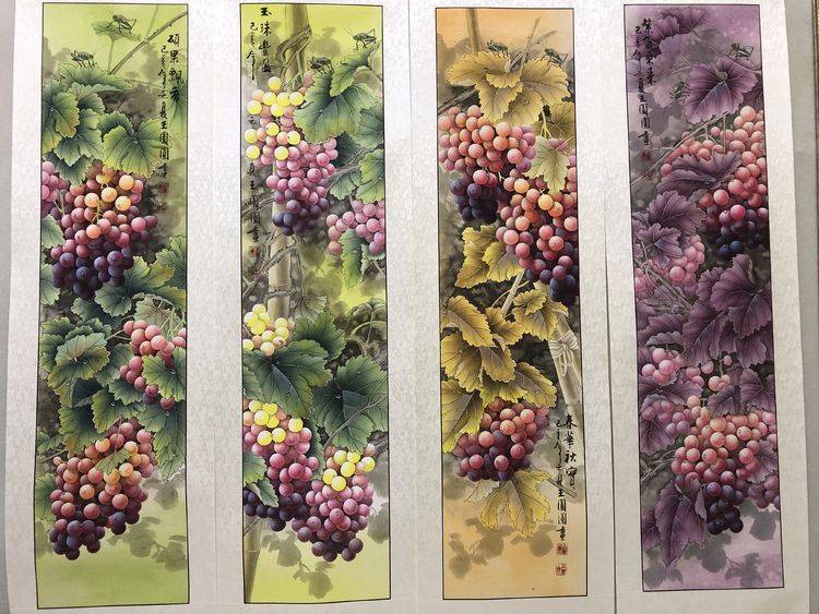 青年画家王圆圆韵致微妙神赋新格空灵之美