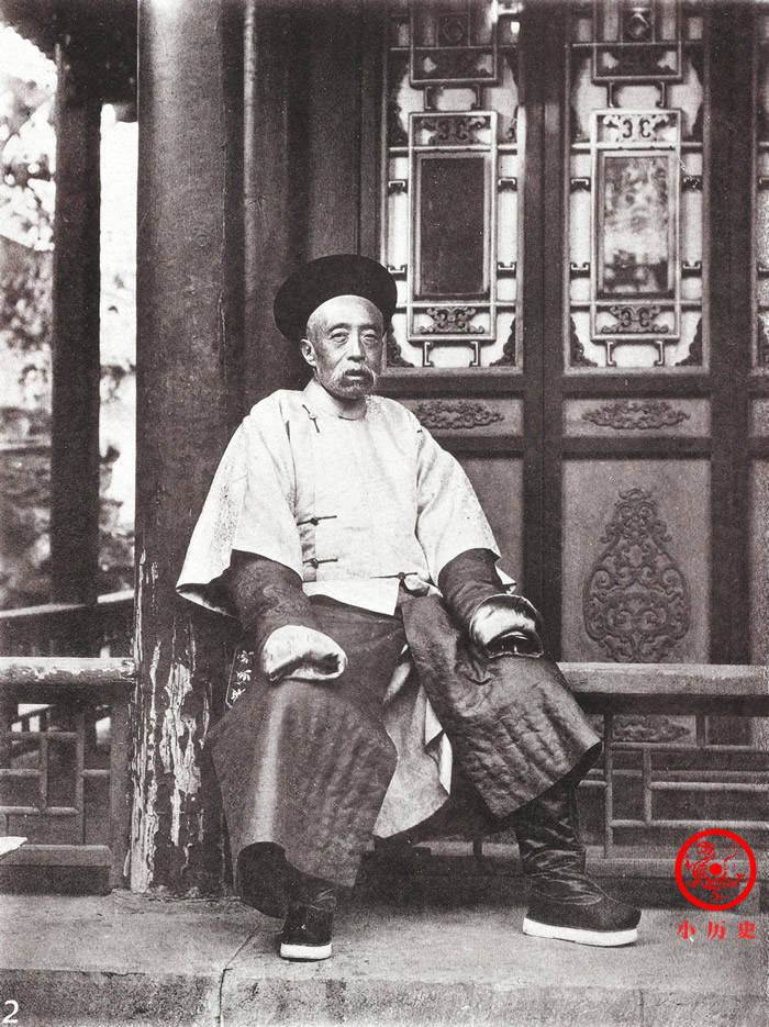 文祥在道光年间先后任礼,吏,户,工部侍郎,同治年间历任工,兵,户部尚书