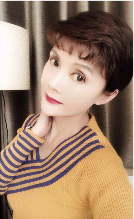 马晓晴:11岁出道,与名导同居多年惨被抛弃,如今52岁无人问津