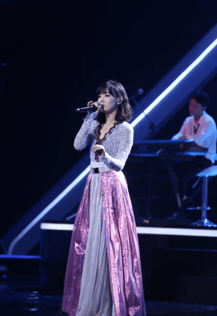 酷狗首唱会携手德国威能打造浴室音乐会浴室歌姬黄龄声动暖冬