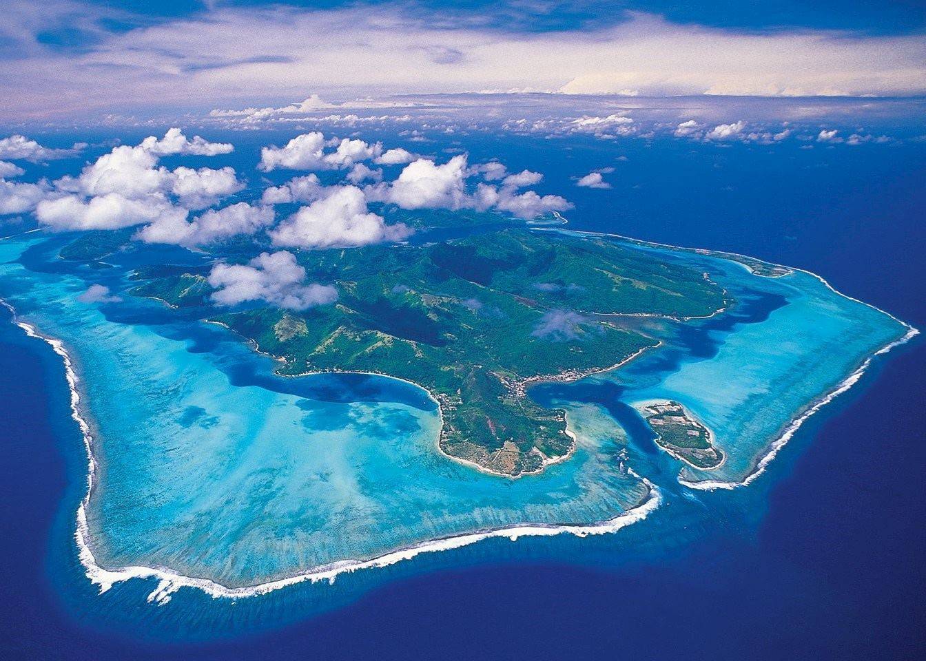 由向风群岛和背风群岛组成的社会群岛,土阿莫土群岛, 甘比尔群岛,马克