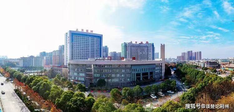 武汉黄陂第一个三甲医院，总投资约28亿，编制床位1200张