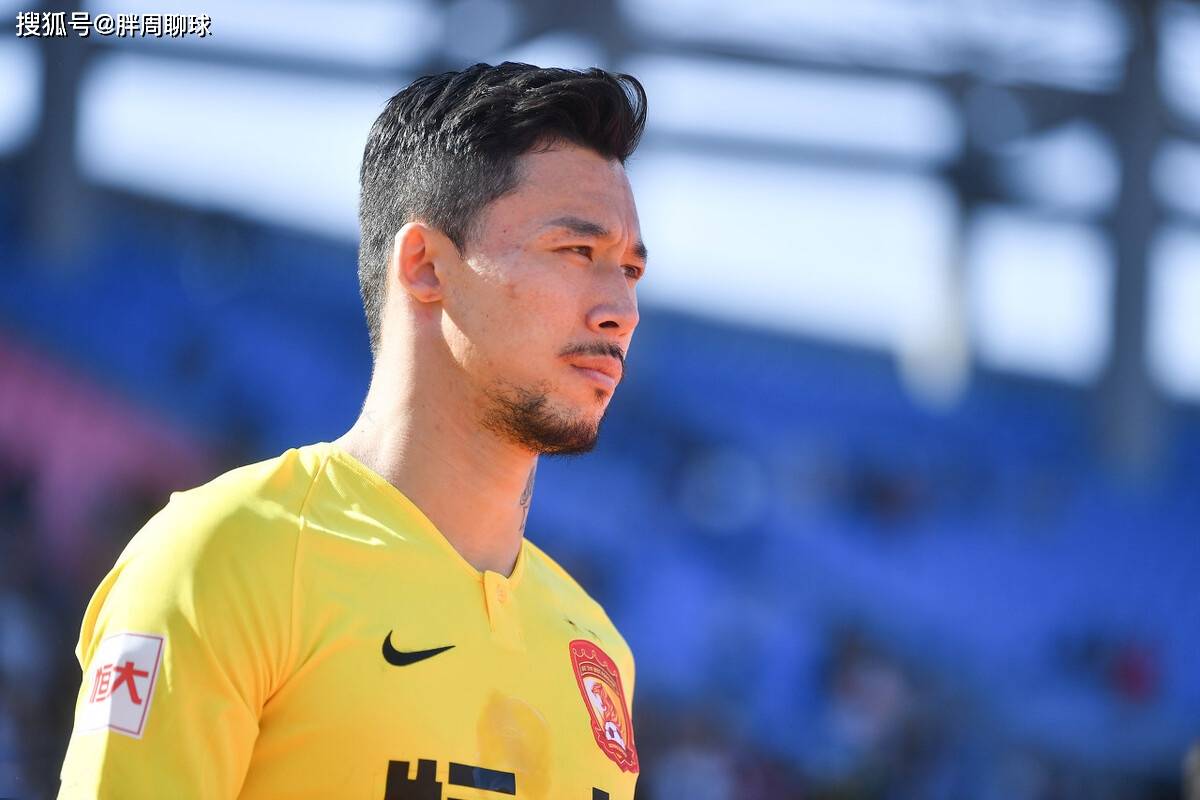 张琳芃2次错过五大联赛!恒大拿掉合同留洋条款,有错吗?_切尔西的