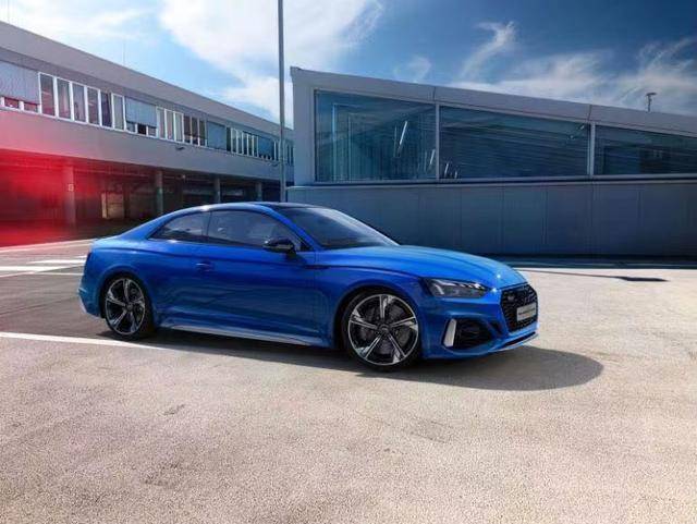 9款奥迪rss新车联袂上市各个都不好惹