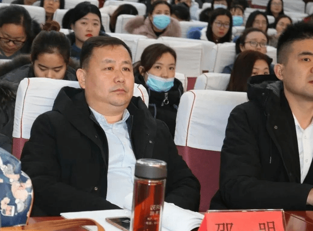 枣庄市实验学校举行"孙飞校长工作室"课堂教学观摩活动