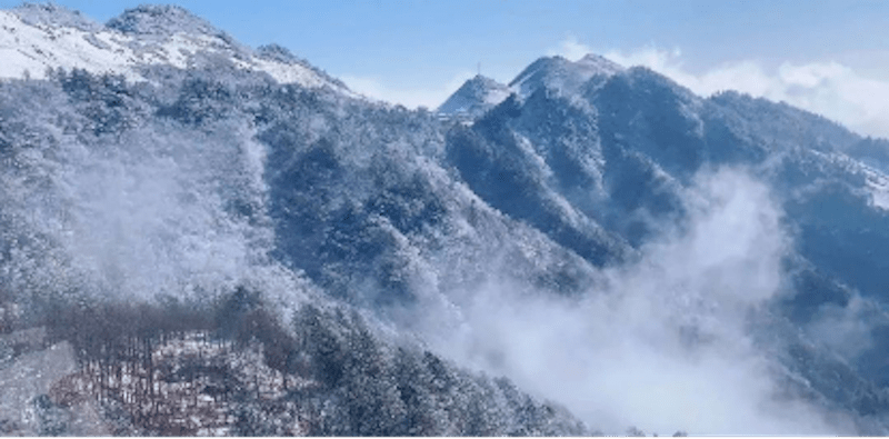 2020第一场大雪，巴山大峡谷打雪仗，看雪景！