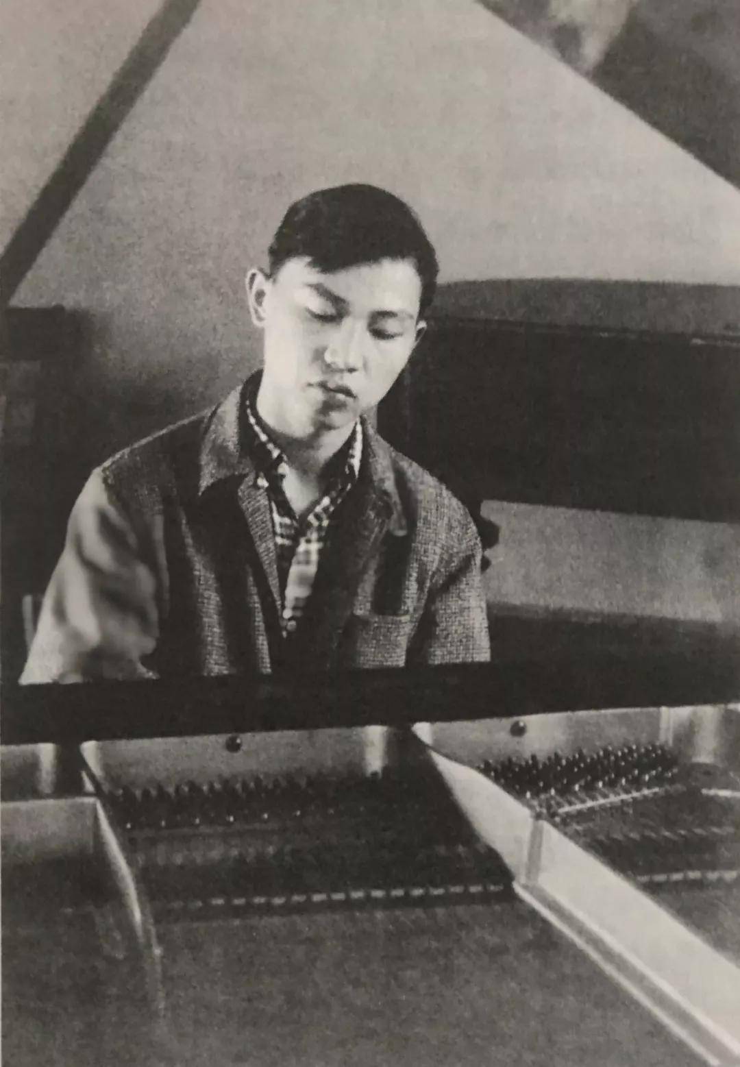 作为傅雷儿子的傅聪