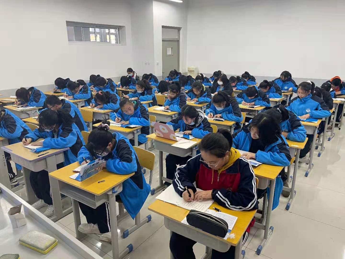 宽城二中七年级书法竞赛