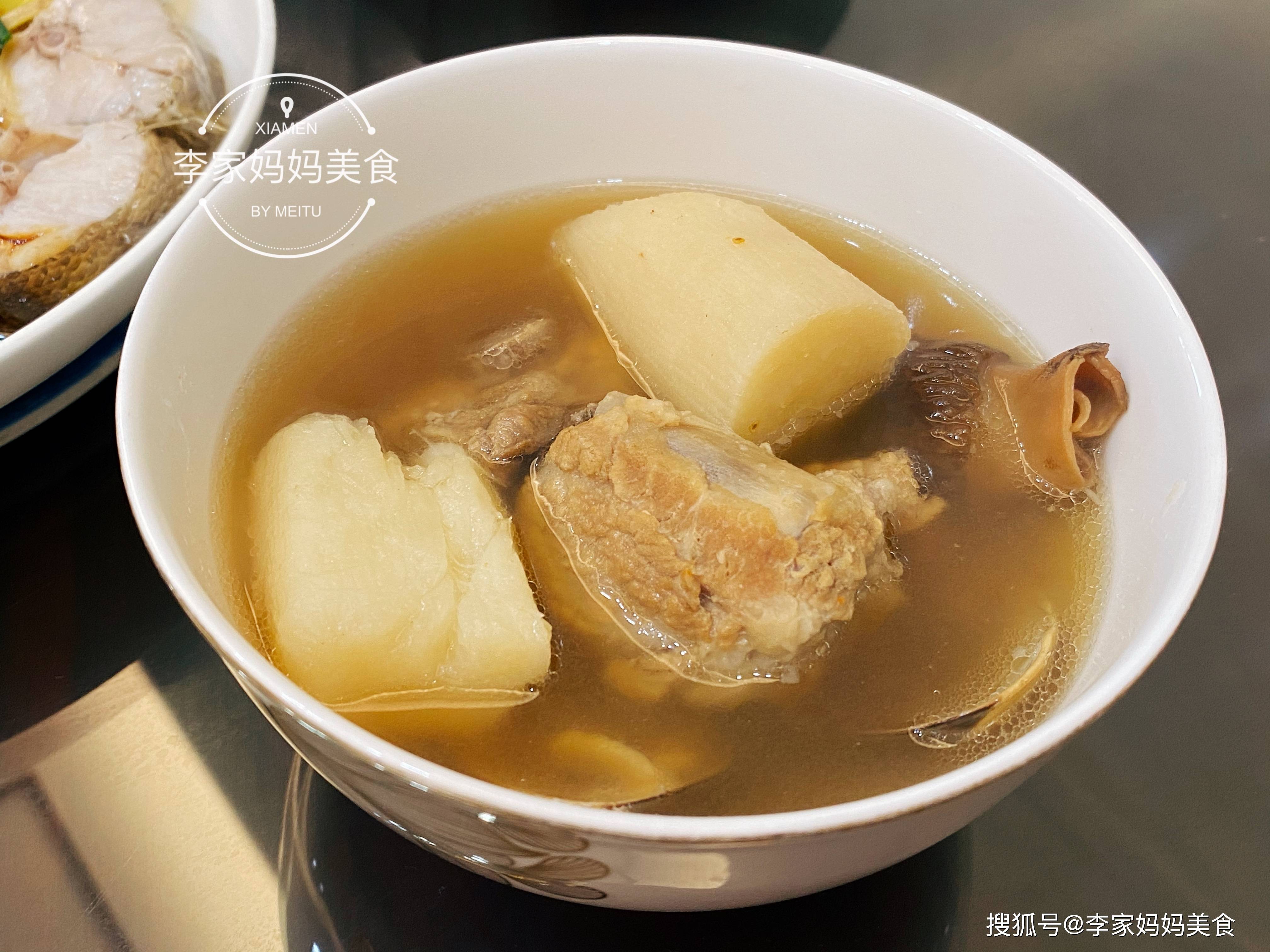 晒一晒农村一家3口晚餐,4菜1汤不到50块,网友:会过日子_排骨