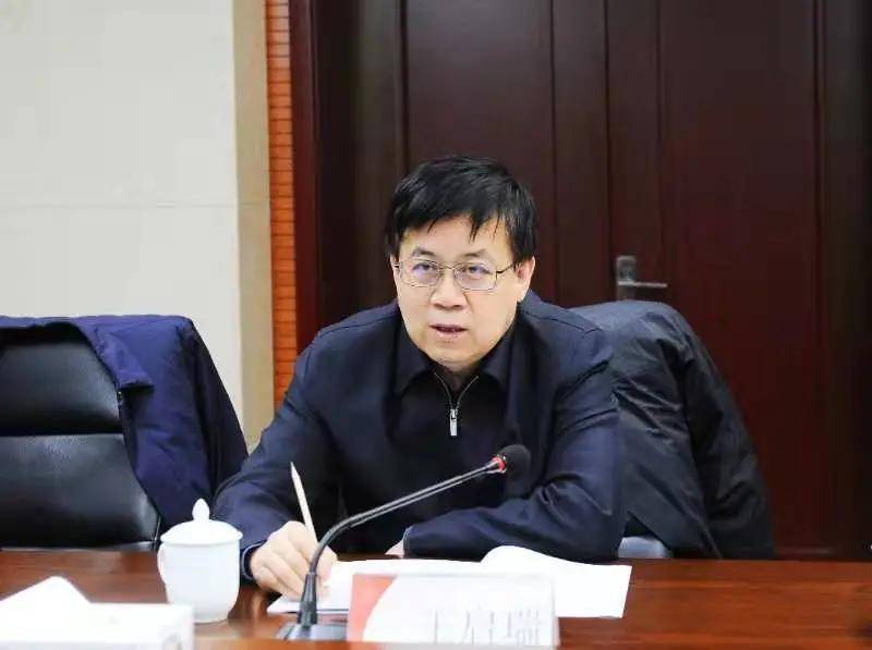 山西应急管理厅党委书记,厅长王启瑞到官地矿进行节日期间安全检查