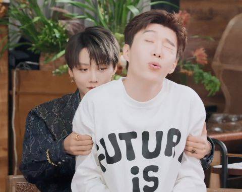 叫范丞丞太生疏,叫丞丞没啥亮点,听到赵小棠的叫法:学到了_称呼