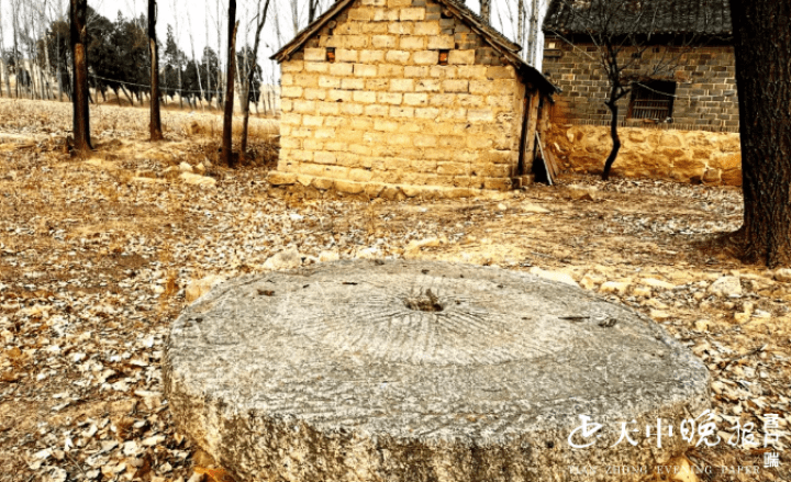 历史悠久的土坯房 传递着浓浓的乡愁-搜狐大视野-搜狐新闻