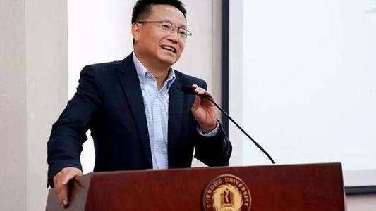 法国巴黎中央大学在成都大学官网学校领导王清远的介绍当中,显示的是