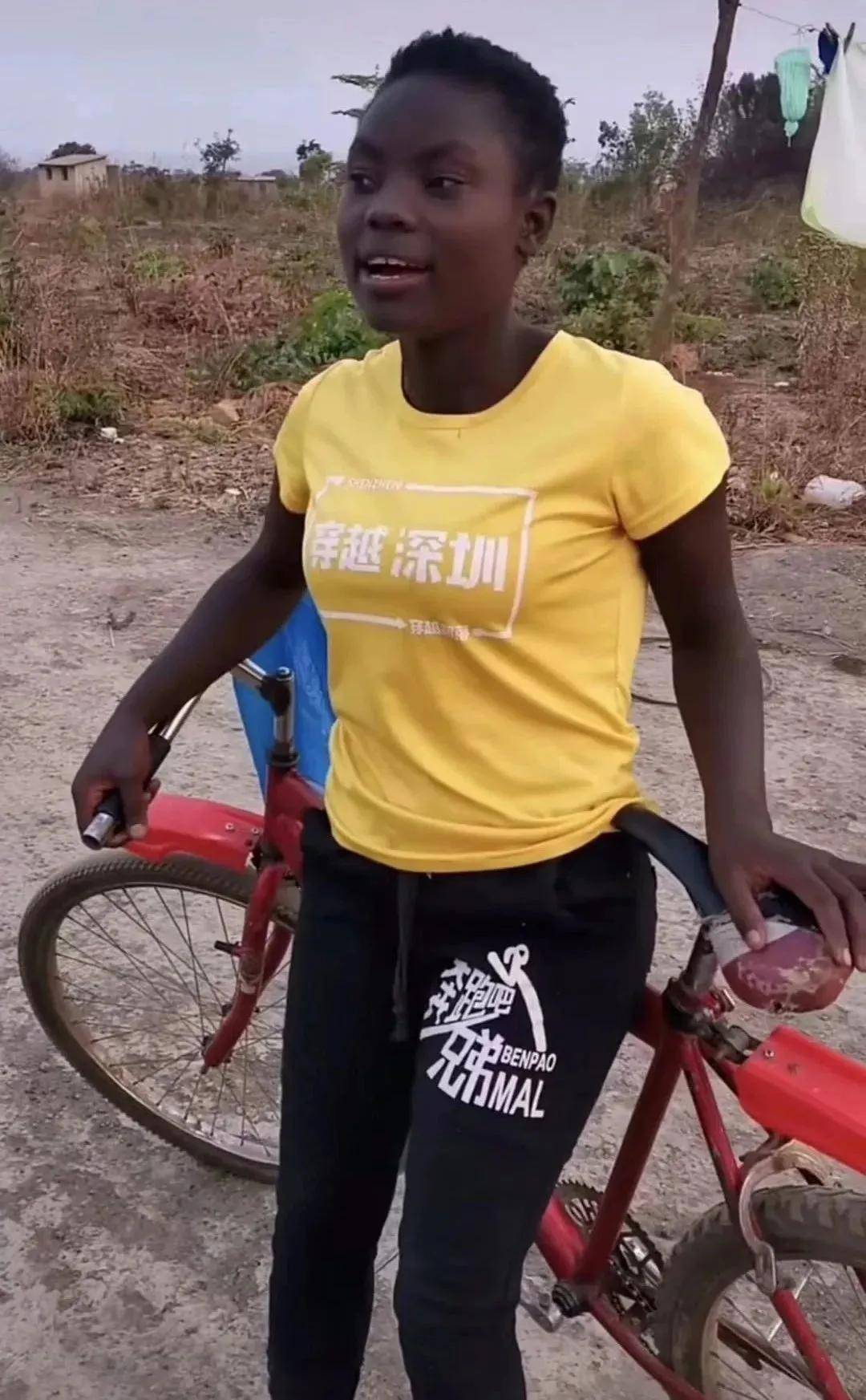 非洲黑人最时髦的衣服,是你扔掉的二手货_中国