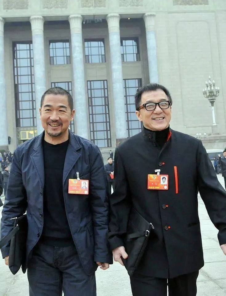 冯开诚小时候就是学霸,长大后冯巩把他送出国深造,学业有成的他回国