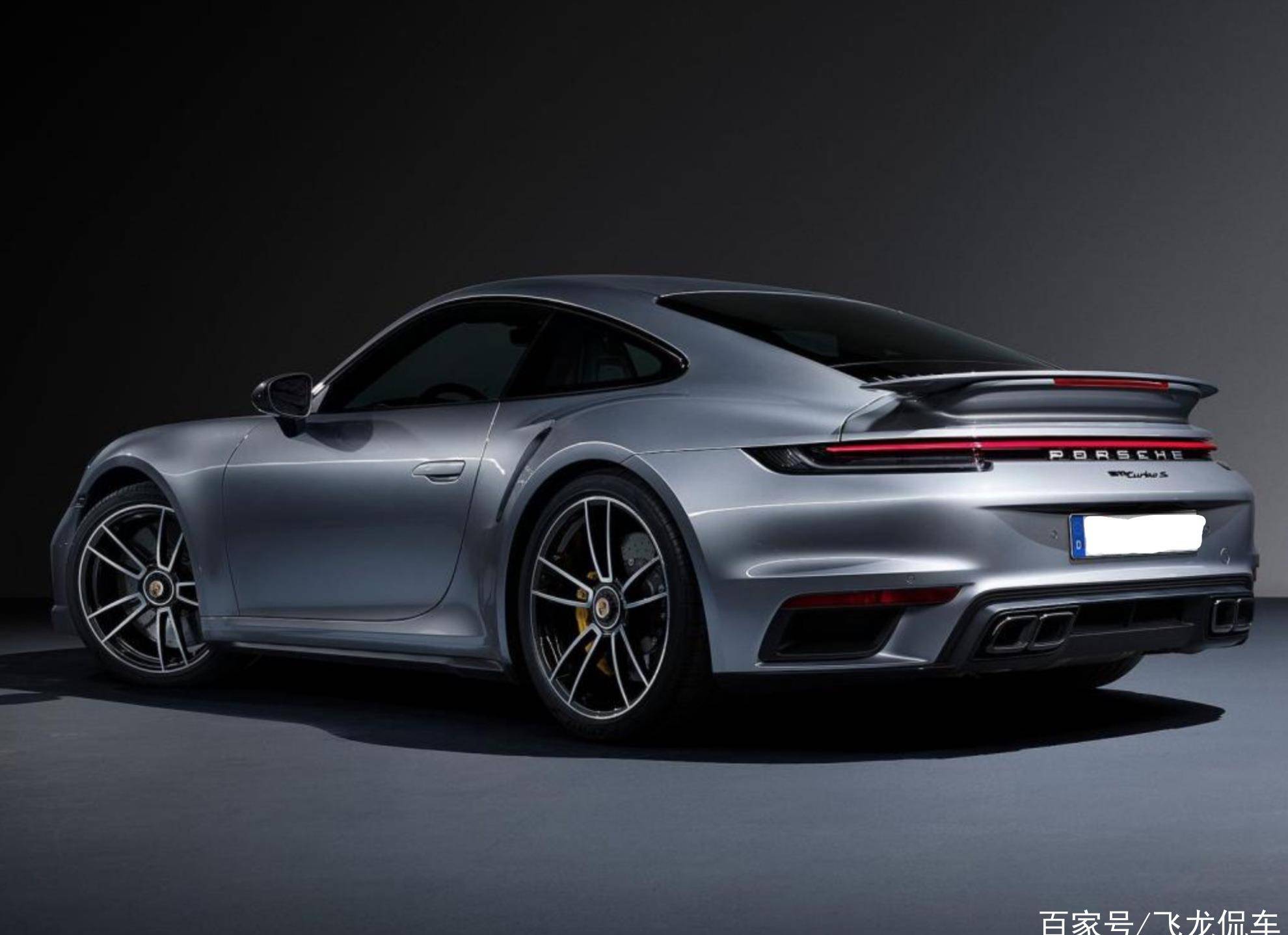 飞龙点评:保时捷911,它是一款承载着保时捷运动精神的经典车型.